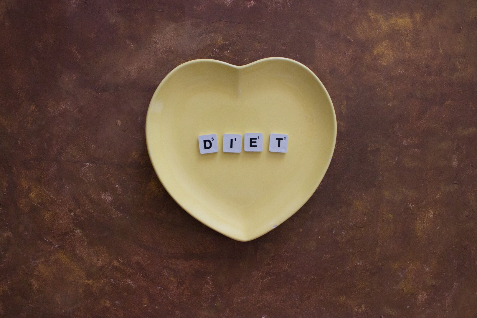 Cutting Through Diet Fads: What Actually Works Long-Term